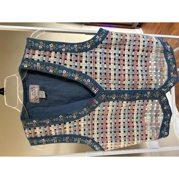 No Boundaries Jackets & Blazers - No Boundaries Embroidered Denim and Woven Vest Size L